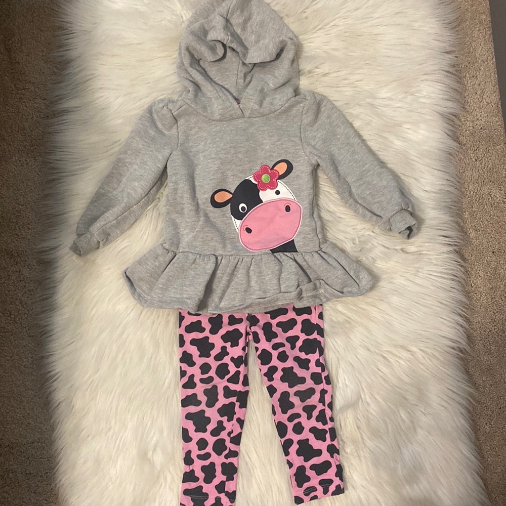 Kids Headquarters Set with Cow Design